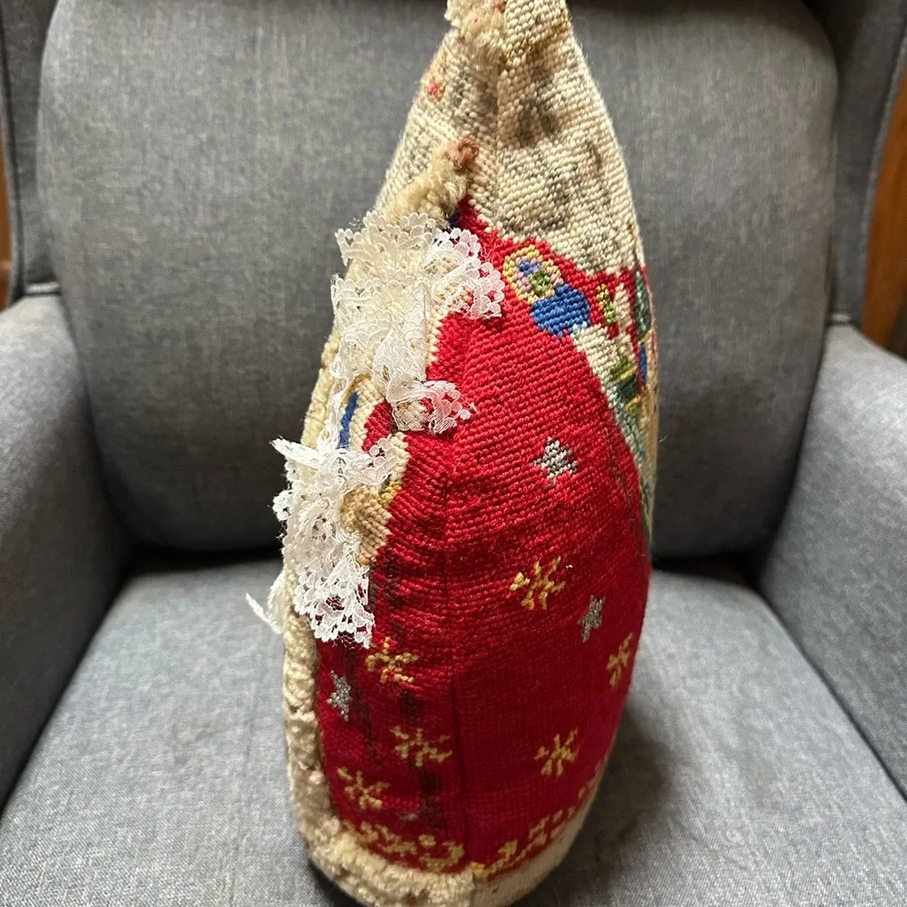 Vintage Tableaux New York Santa Claus Needlepoint Pillow